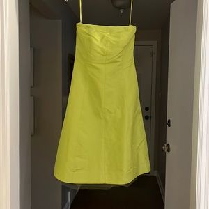 Green strapless dress